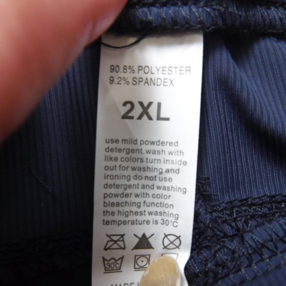 Jogger Studio Style Pleated Pant - Picture 5 of 6